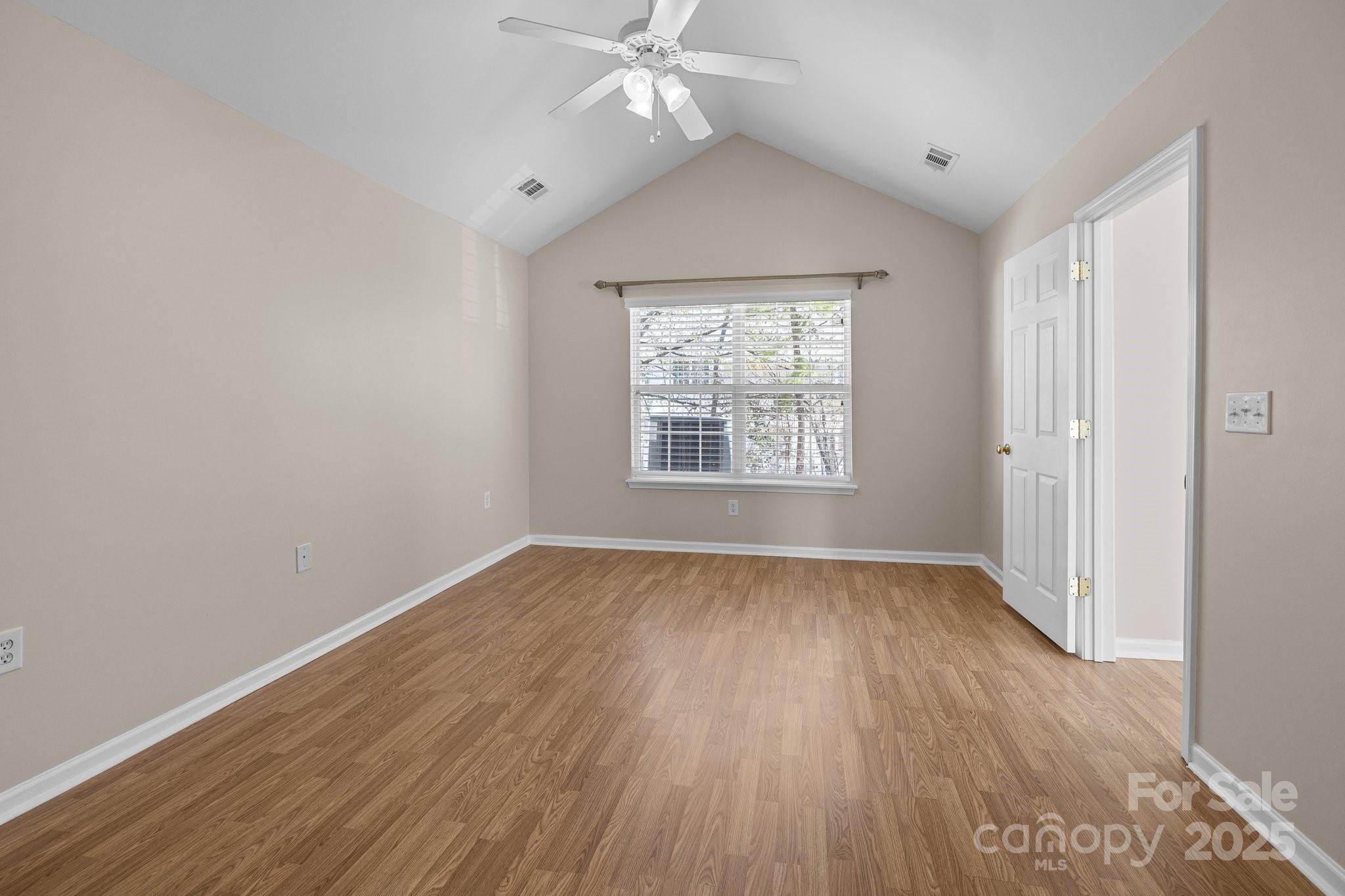 Lexington Commons - Residential