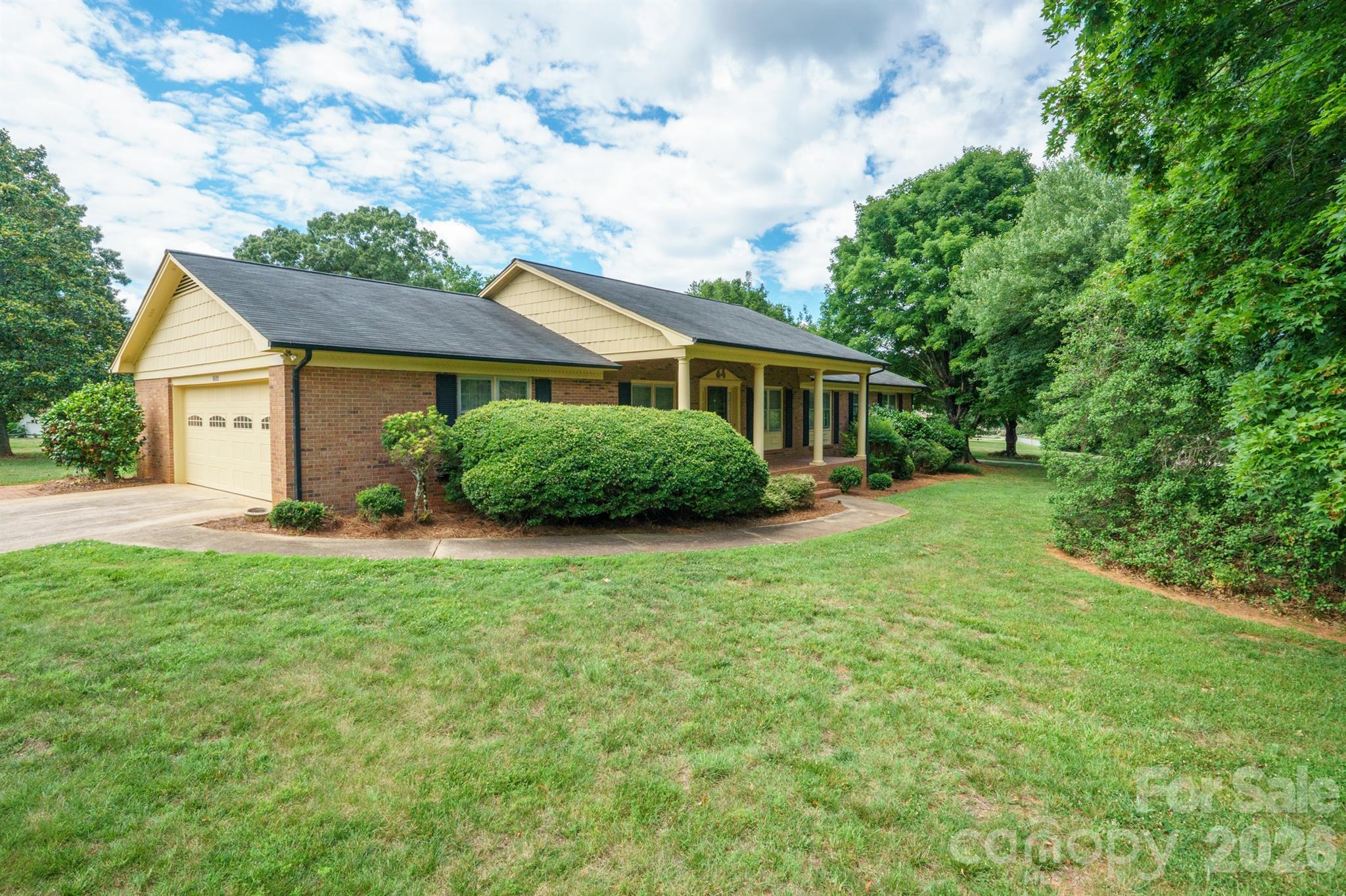 1602 Arden Drive