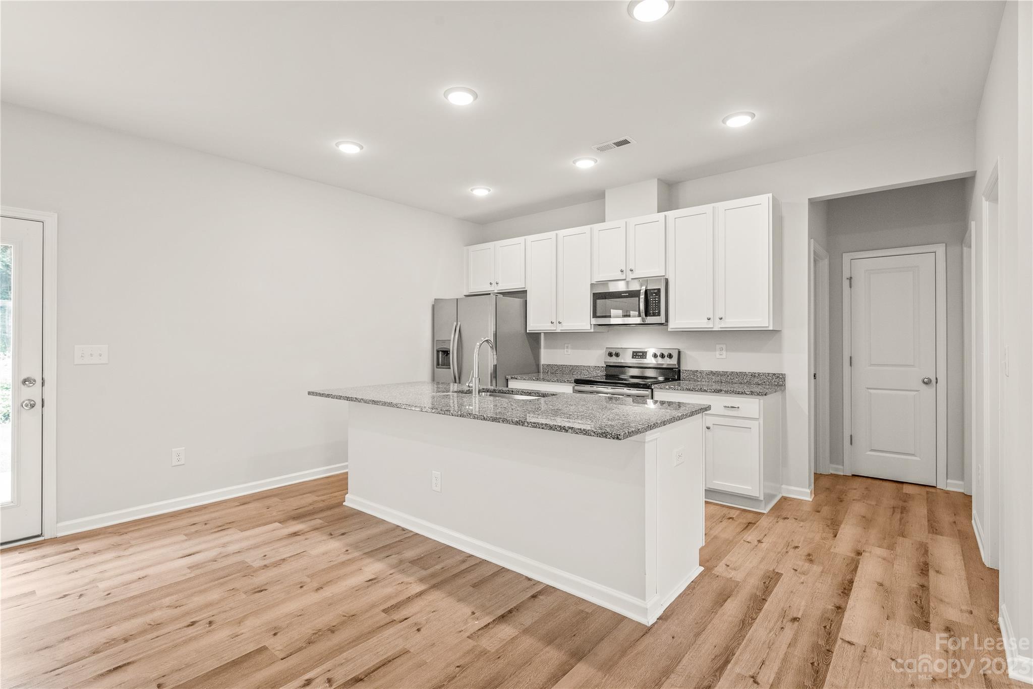 Derita - Residential Lease