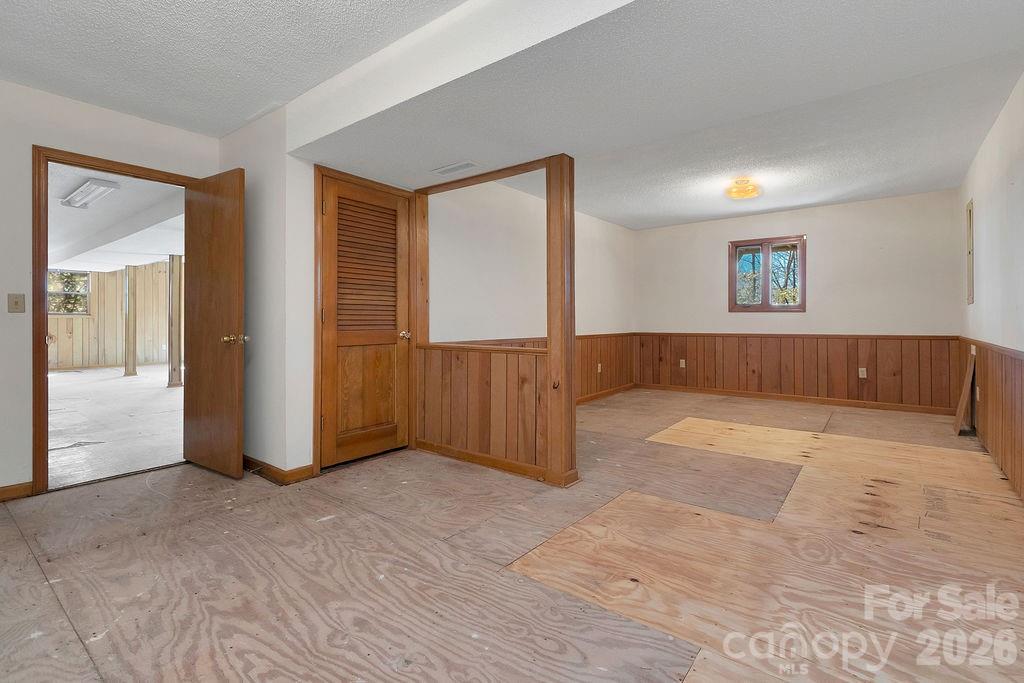 Connestee Falls - Residential