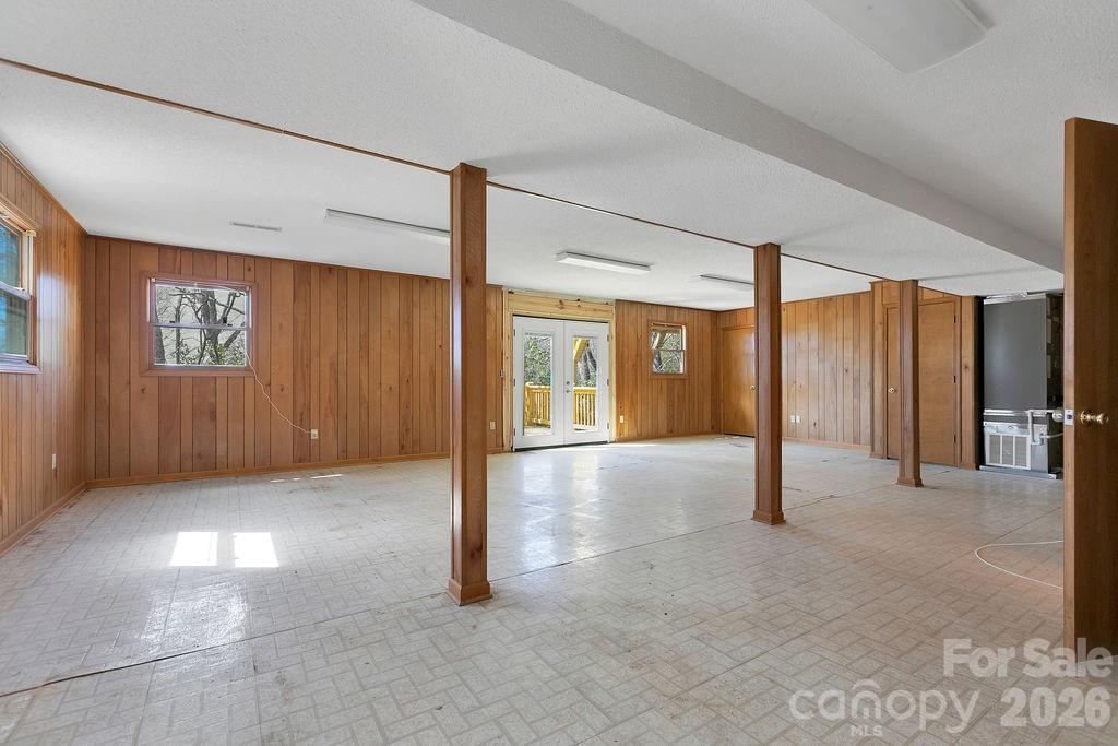 Connestee Falls - Residential