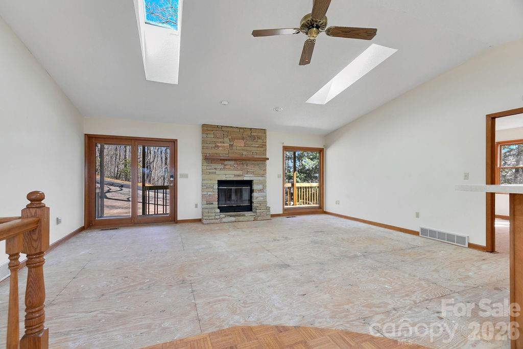 Connestee Falls - Residential