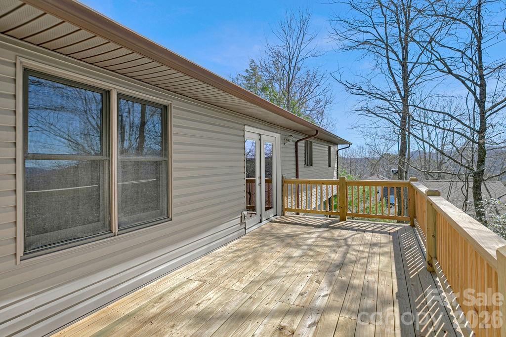 Connestee Falls - Residential