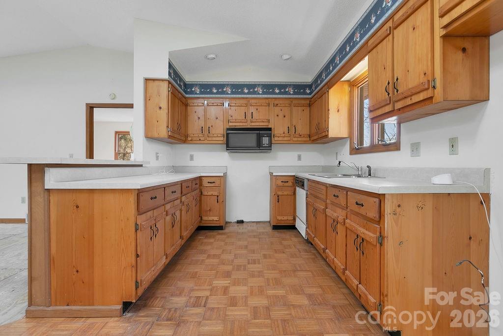 Connestee Falls - Residential