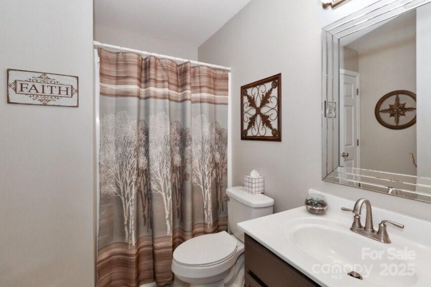 Victoria Anne Condos - Residential