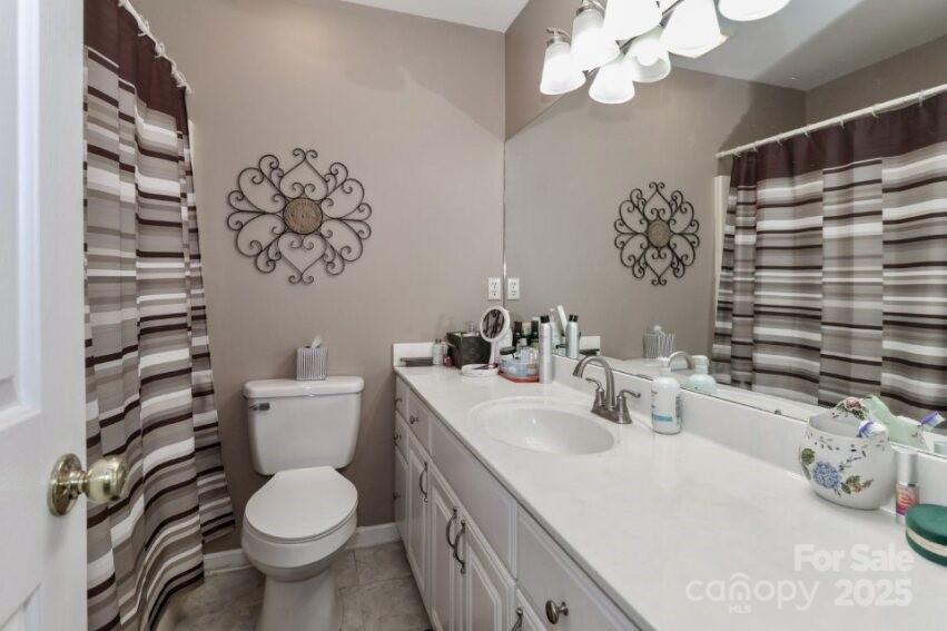 Victoria Anne Condos - Residential