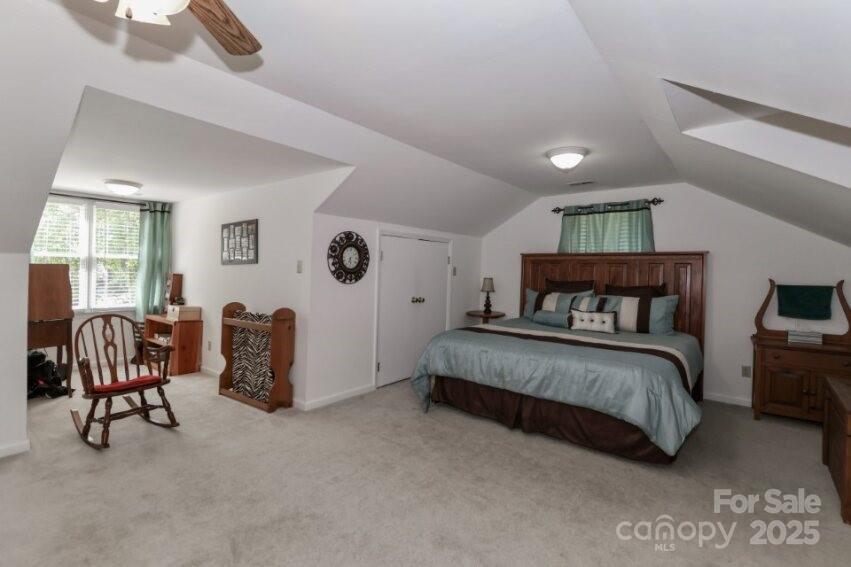 Victoria Anne Condos - Residential