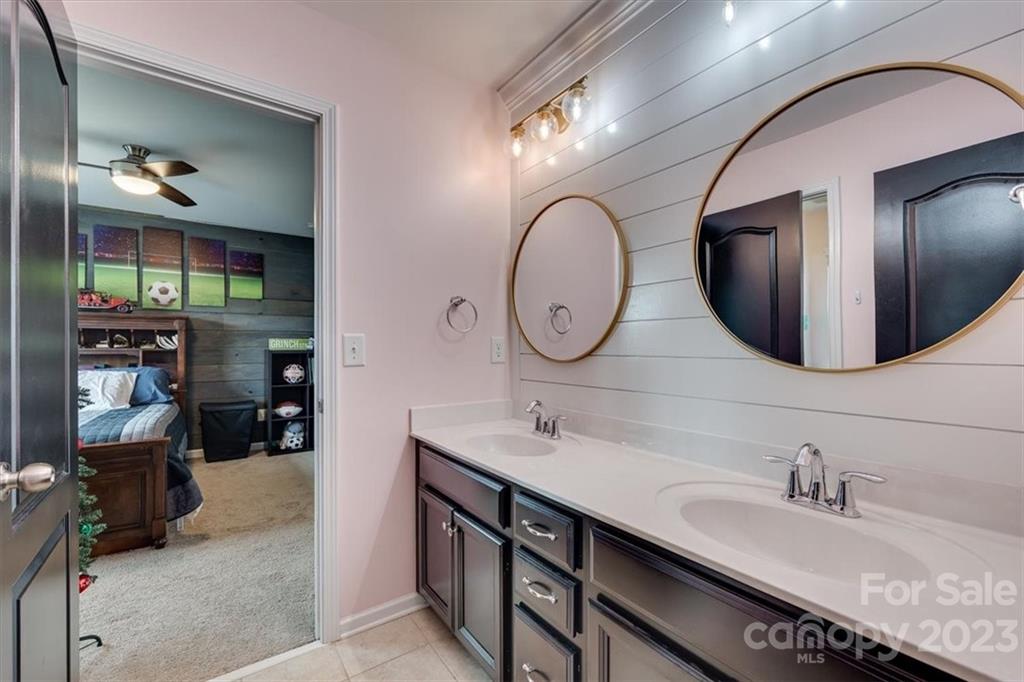 The Retreat at Rayfield - Residential