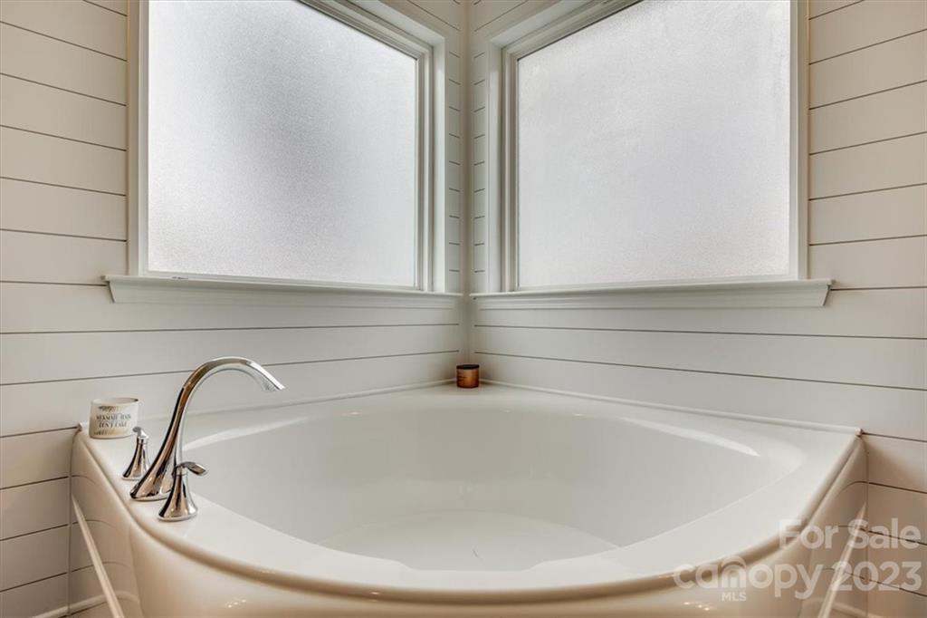 The Retreat at Rayfield - Residential