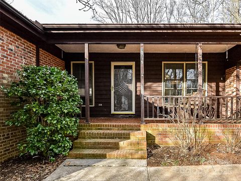 A home in Mint Hill