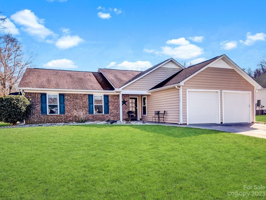 Immaculate Home just minutes from the Quaint downtown of Waxhaw! Beautiful Ranch fully accessible with no interior steps, custom desk/work area, wide hallway and 36' doors. Newer Roof, Windows with a transferable warranty, Leaf Gutter Guard, Garage Door and Hot Water Heater. The Large Kitchen has a built-in pantry cabinet with pull out drawers, soft close doors, Granite Countertop, Tile Backsplash, and a large eat in area. Entertaining is easy with the Spacious Living Room and Dining Area. Vaulted ceiling in the Primary Bedroom. Step out and enjoy the Epoxy oversized patio with an extension fire pit area. Epoxy also covers the organized garage with storage and a workbench. The fun is endless with this huge and level backyard surrounded by a privacy fence. Come and see this Gem Tucked in a small established neighborhood with no HOA fee.