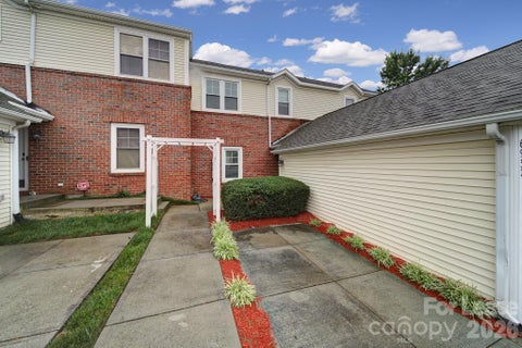 Photo of 6932 Misty Pine Lane, Charlotte, NC 28217 (MLS # 4421929)