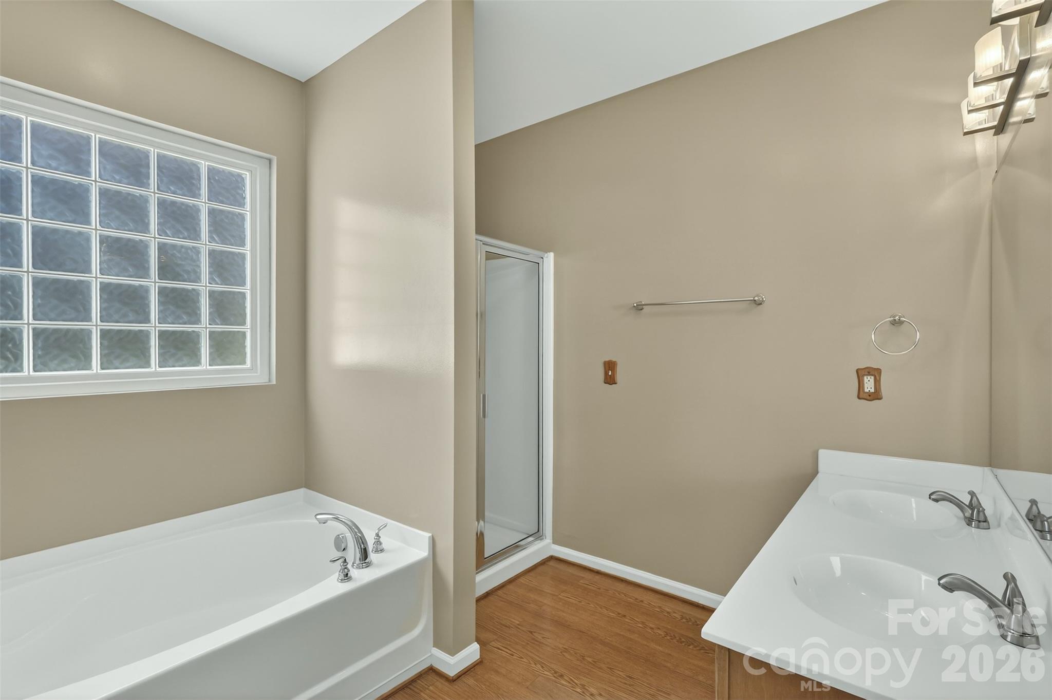 Neely Glen - Residential