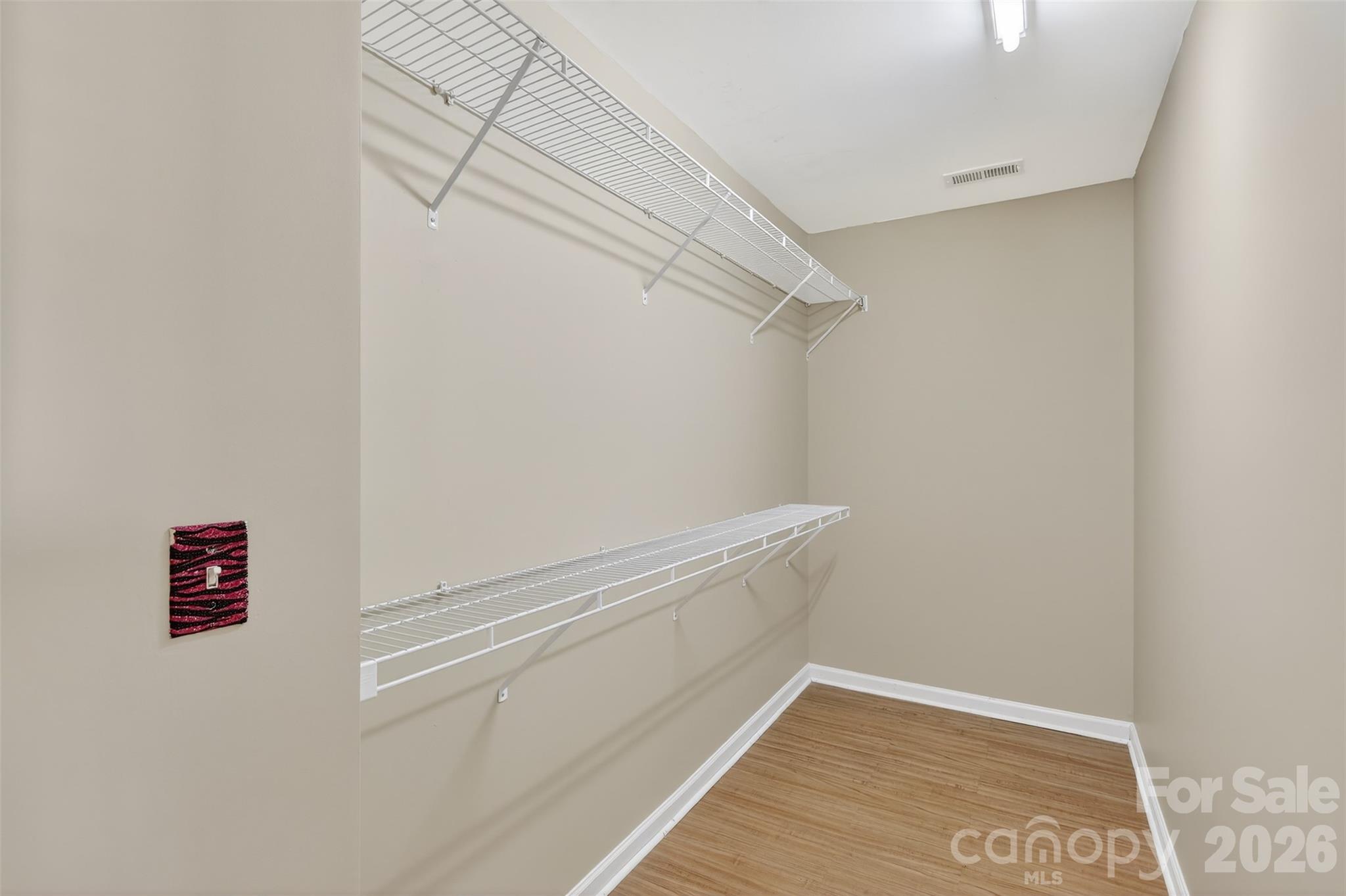 Neely Glen - Residential