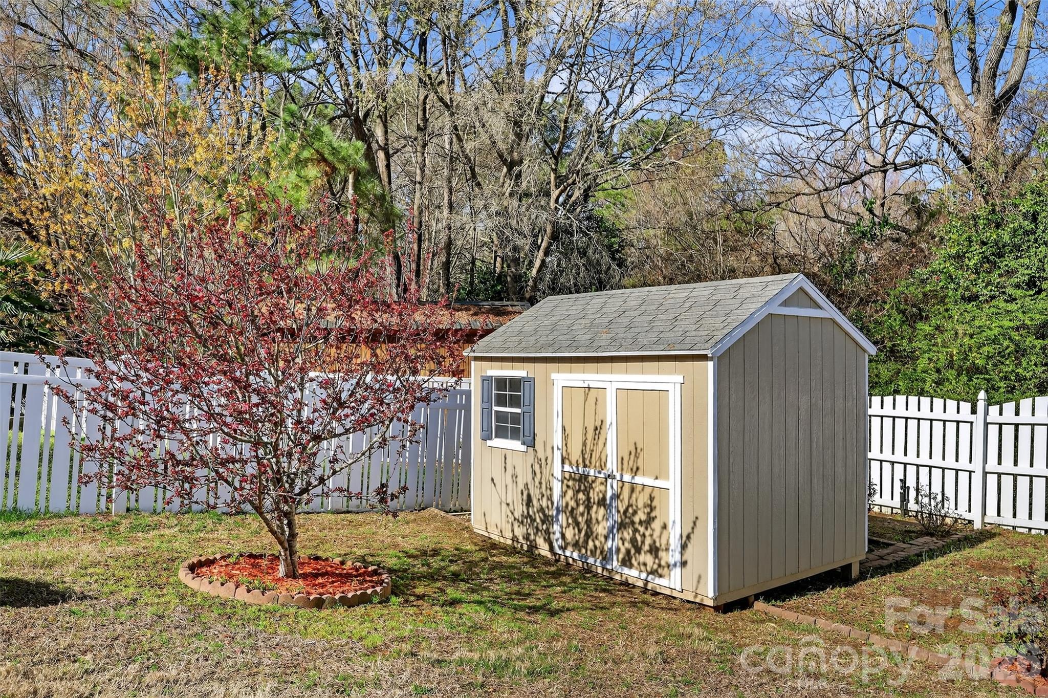 Neely Glen - Residential