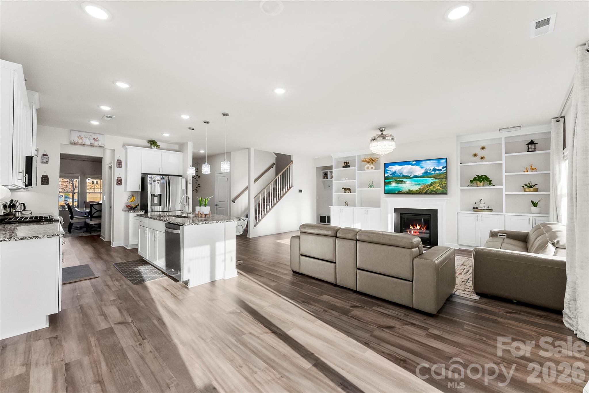 Stoneybrook Station - Residential