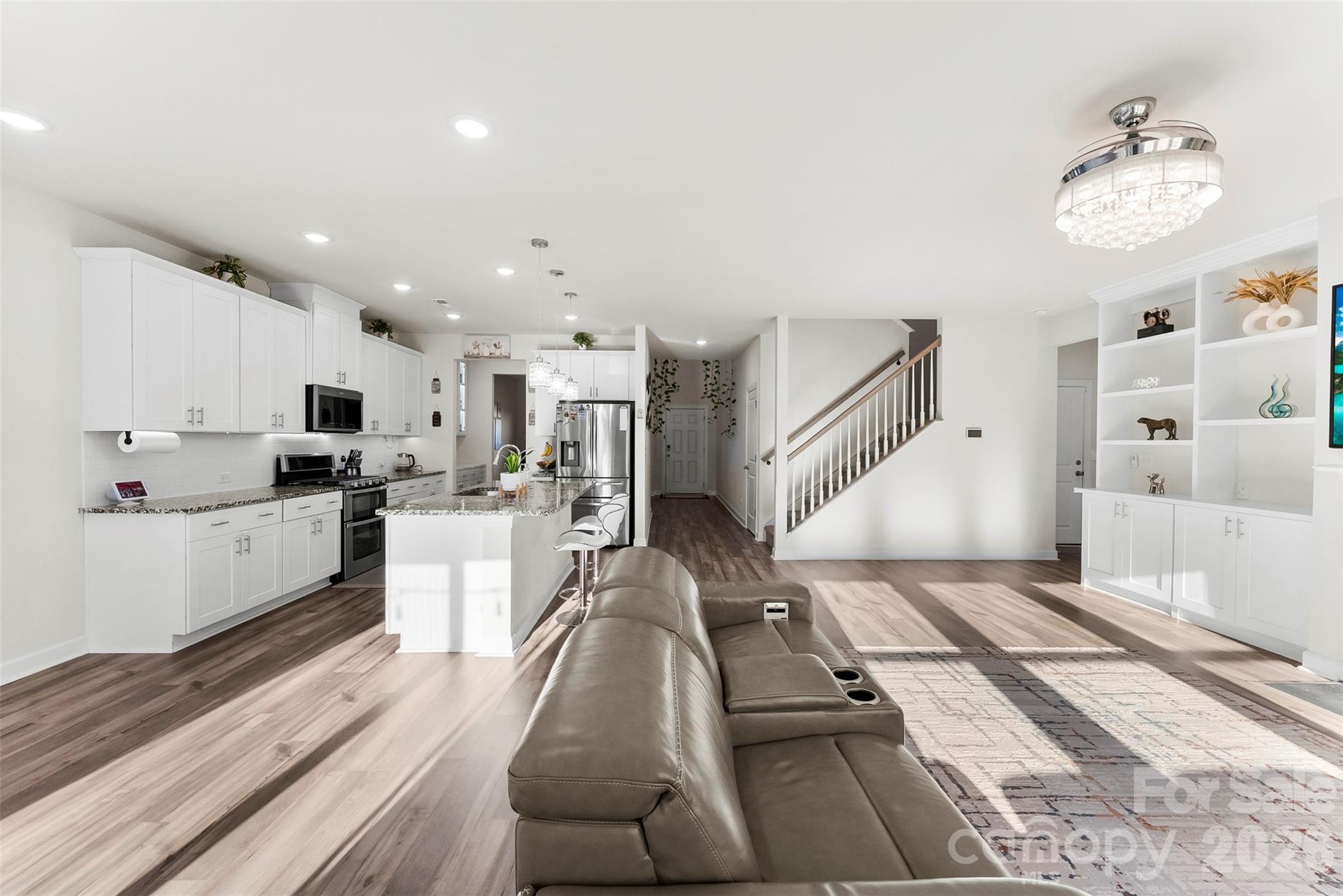 Stoneybrook Station - Residential