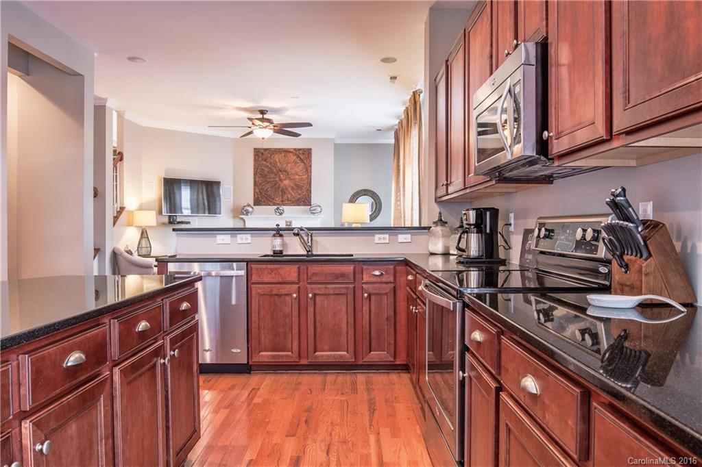 The Palisades - Residential