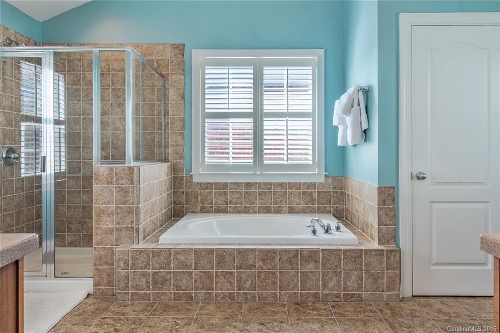 The Palisades - Residential