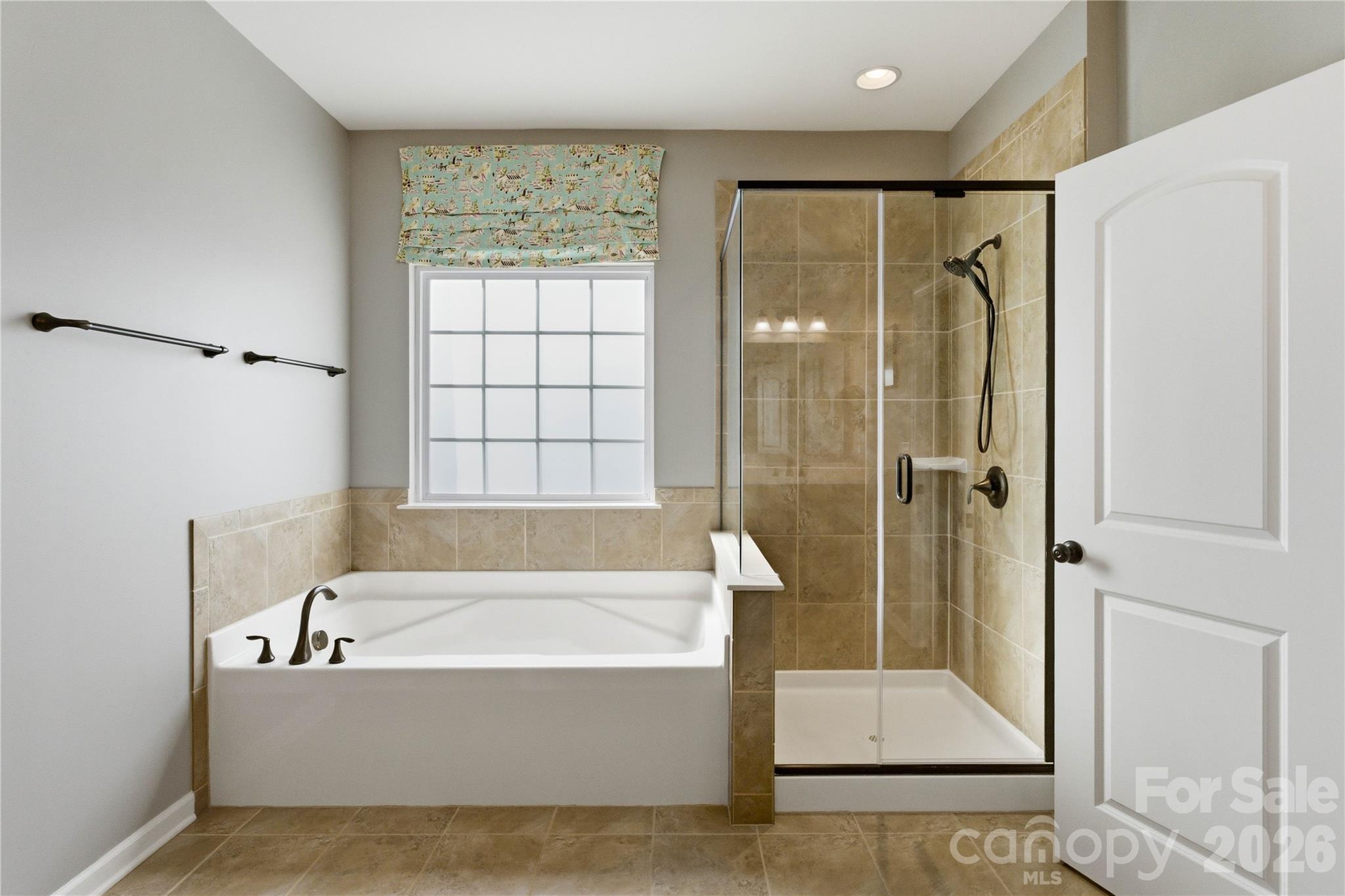 River Lakes - Residential