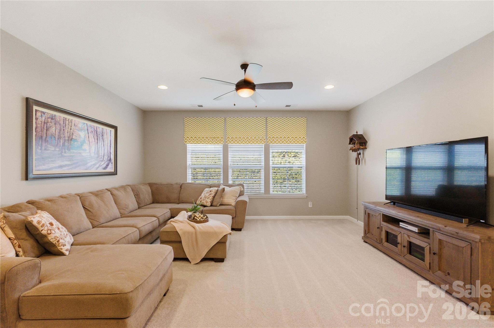 River Lakes - Residential