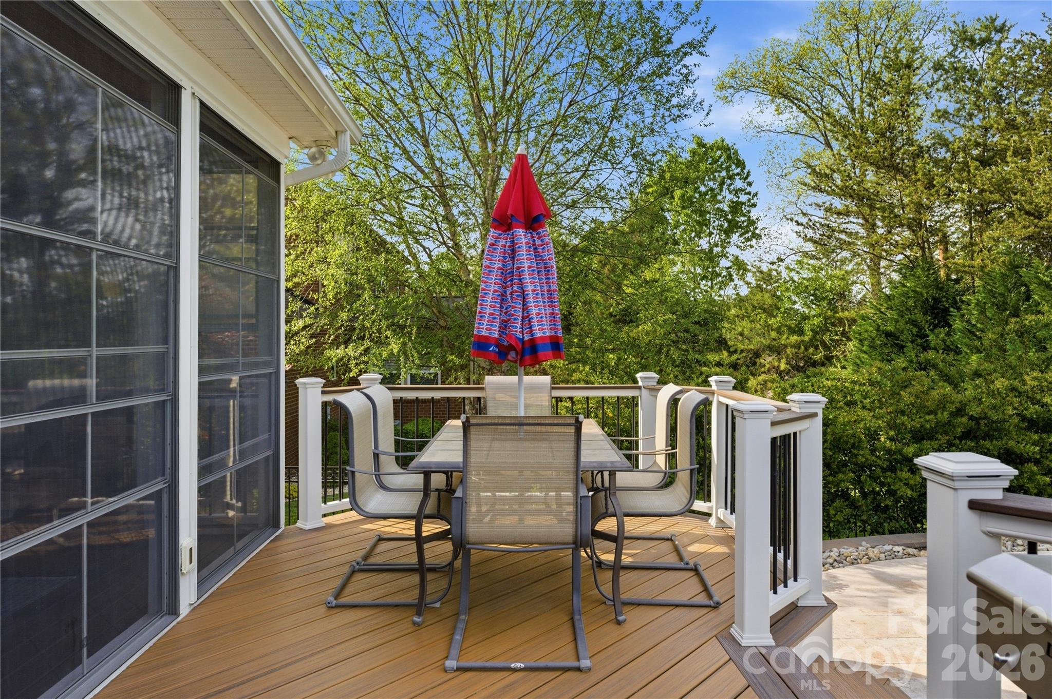 River Lakes - Residential