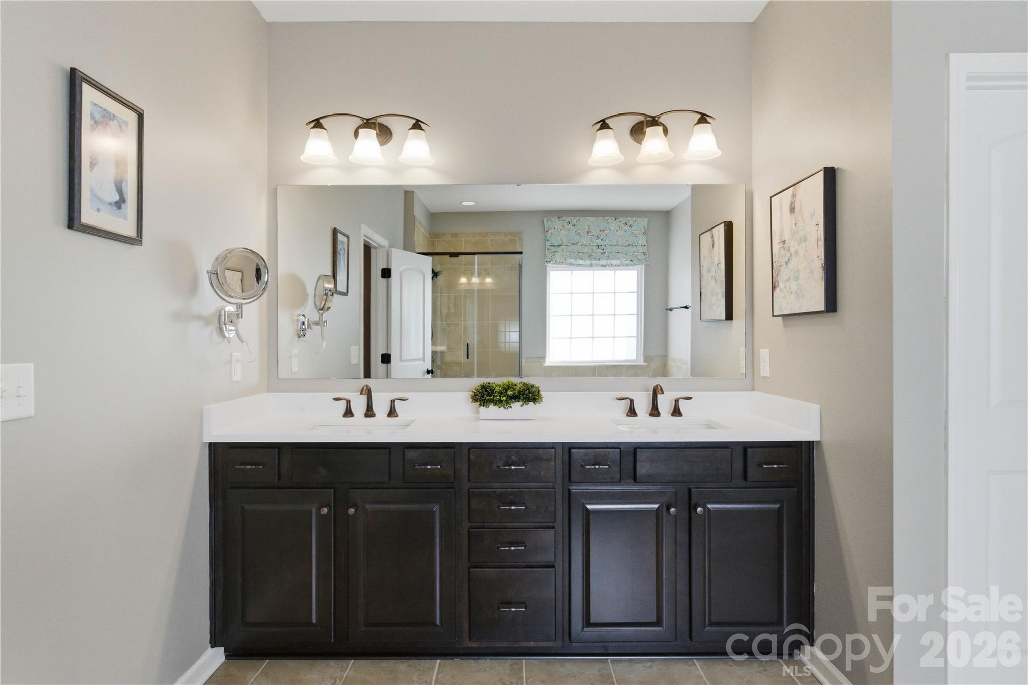 River Lakes - Residential