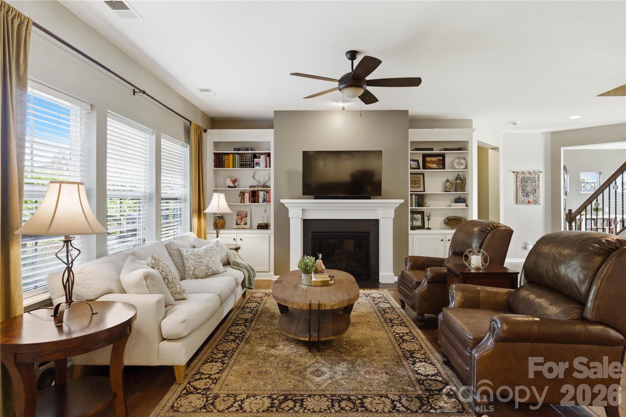 River Lakes - Residential