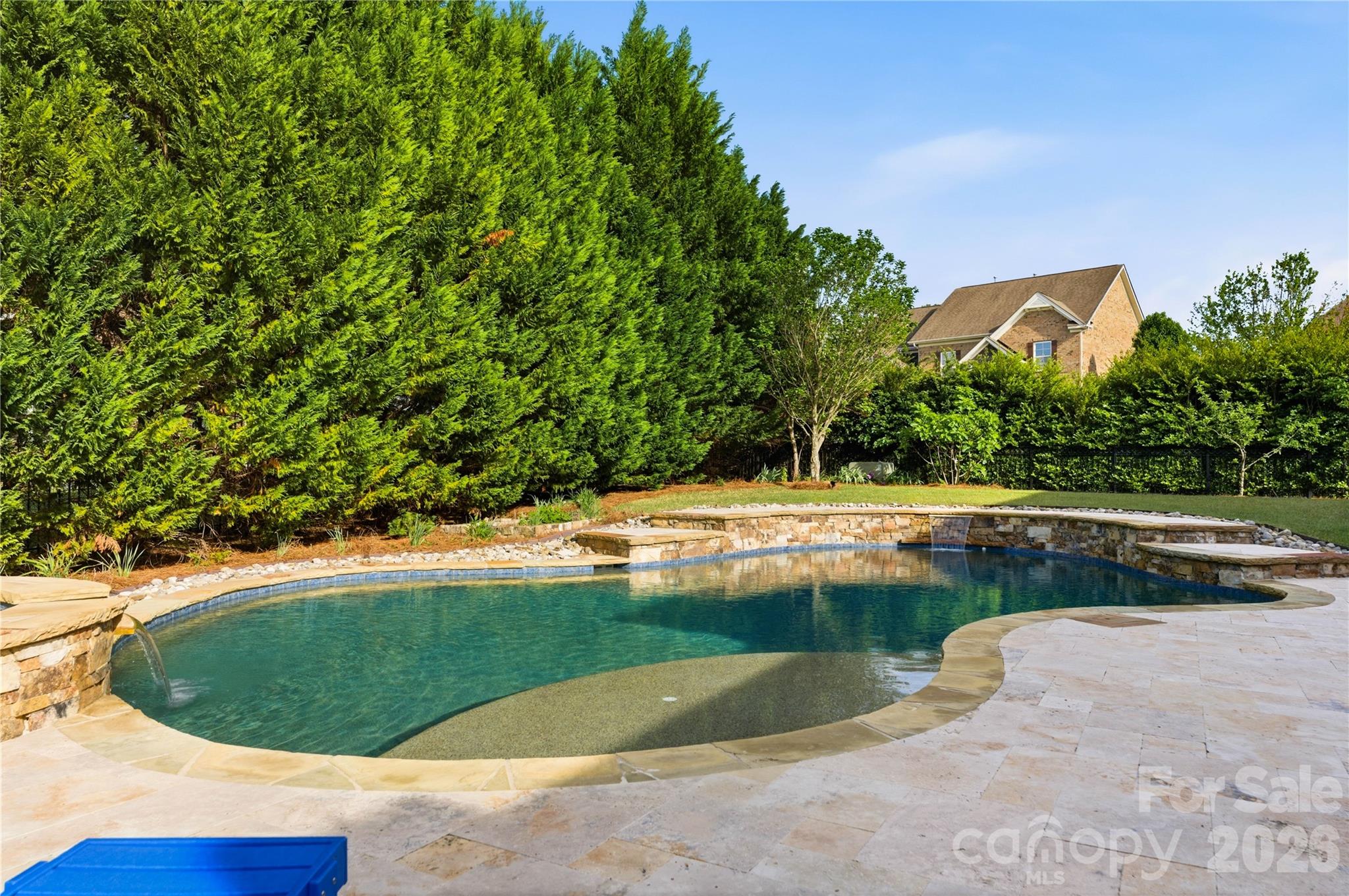 River Lakes - Residential