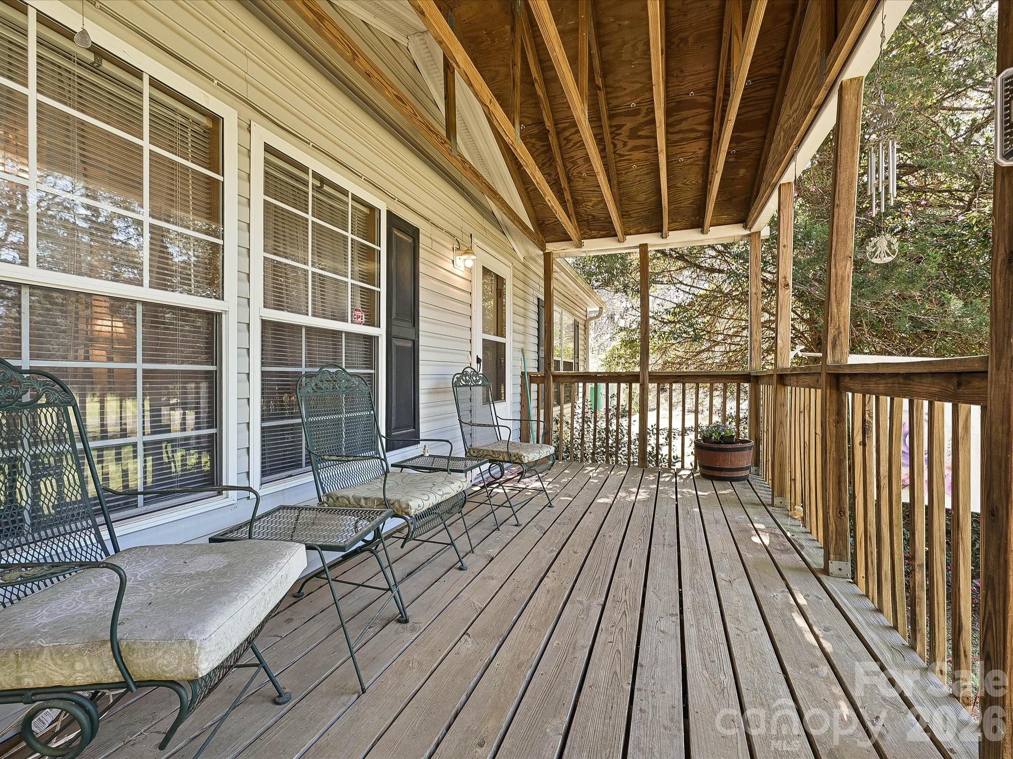 9836 Southwinds Drive