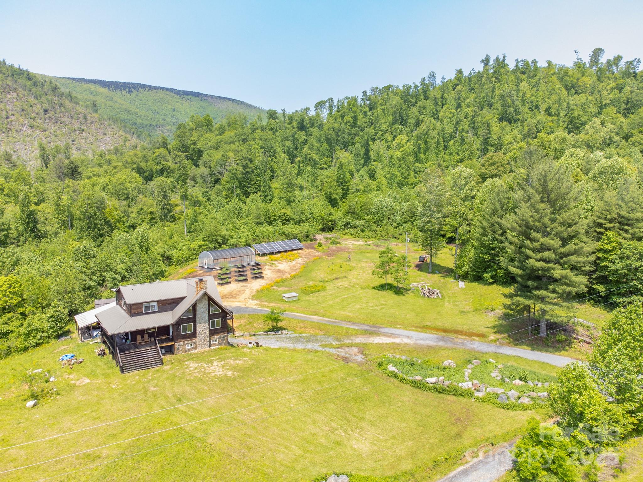 146 W Green Briar Lane