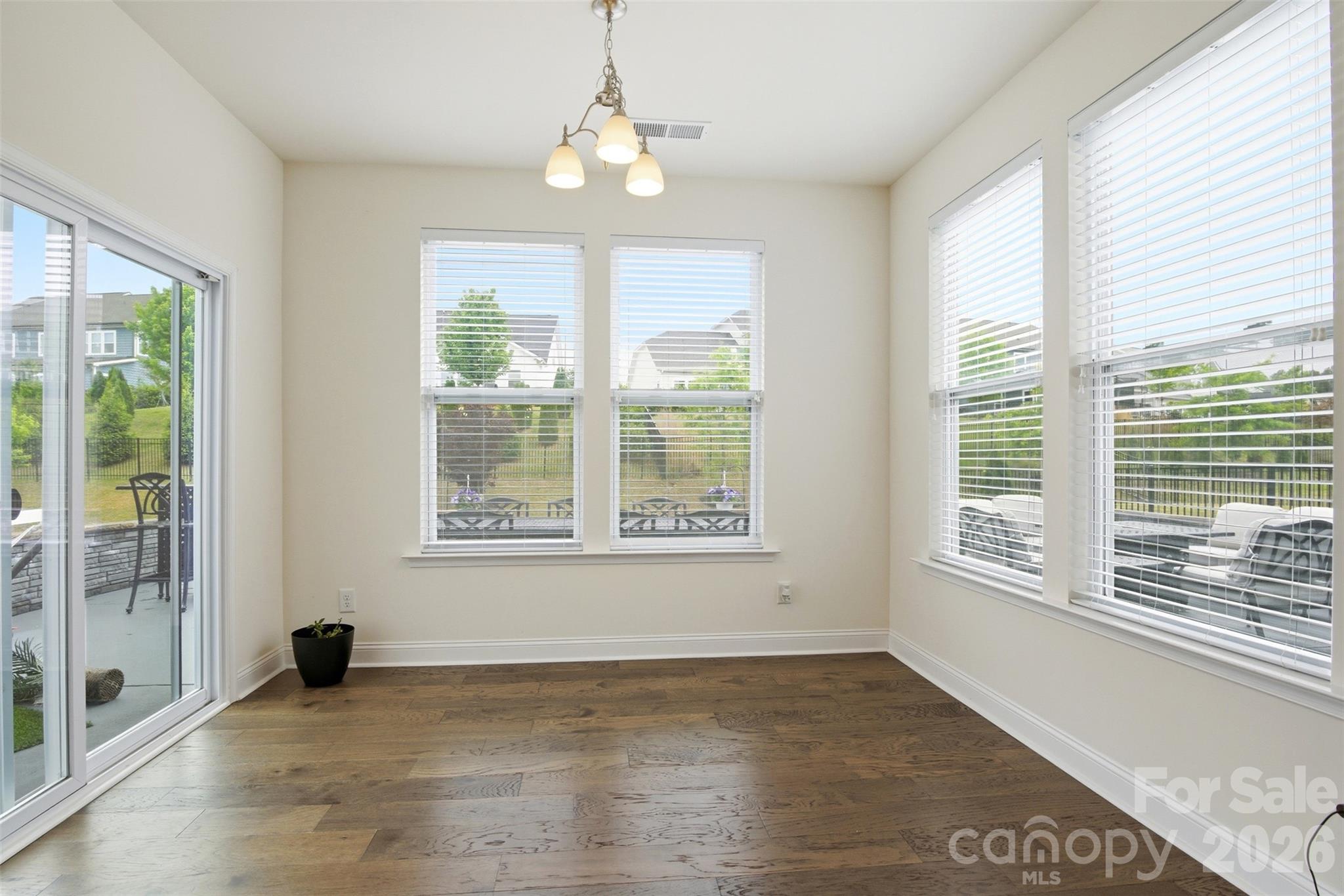 Paddlers Cove - Residential