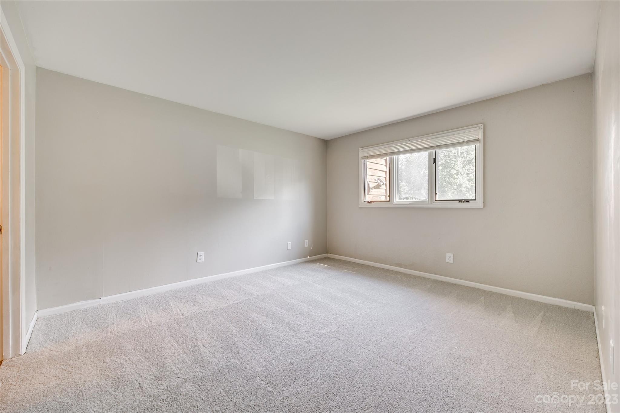 North Hampton Condos - Residential