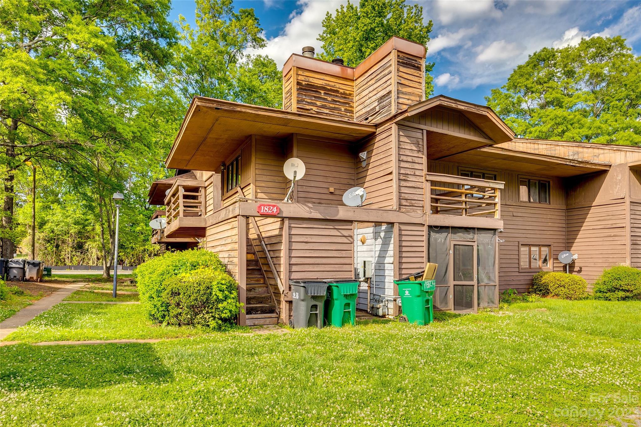 North Hampton Condos - Residential