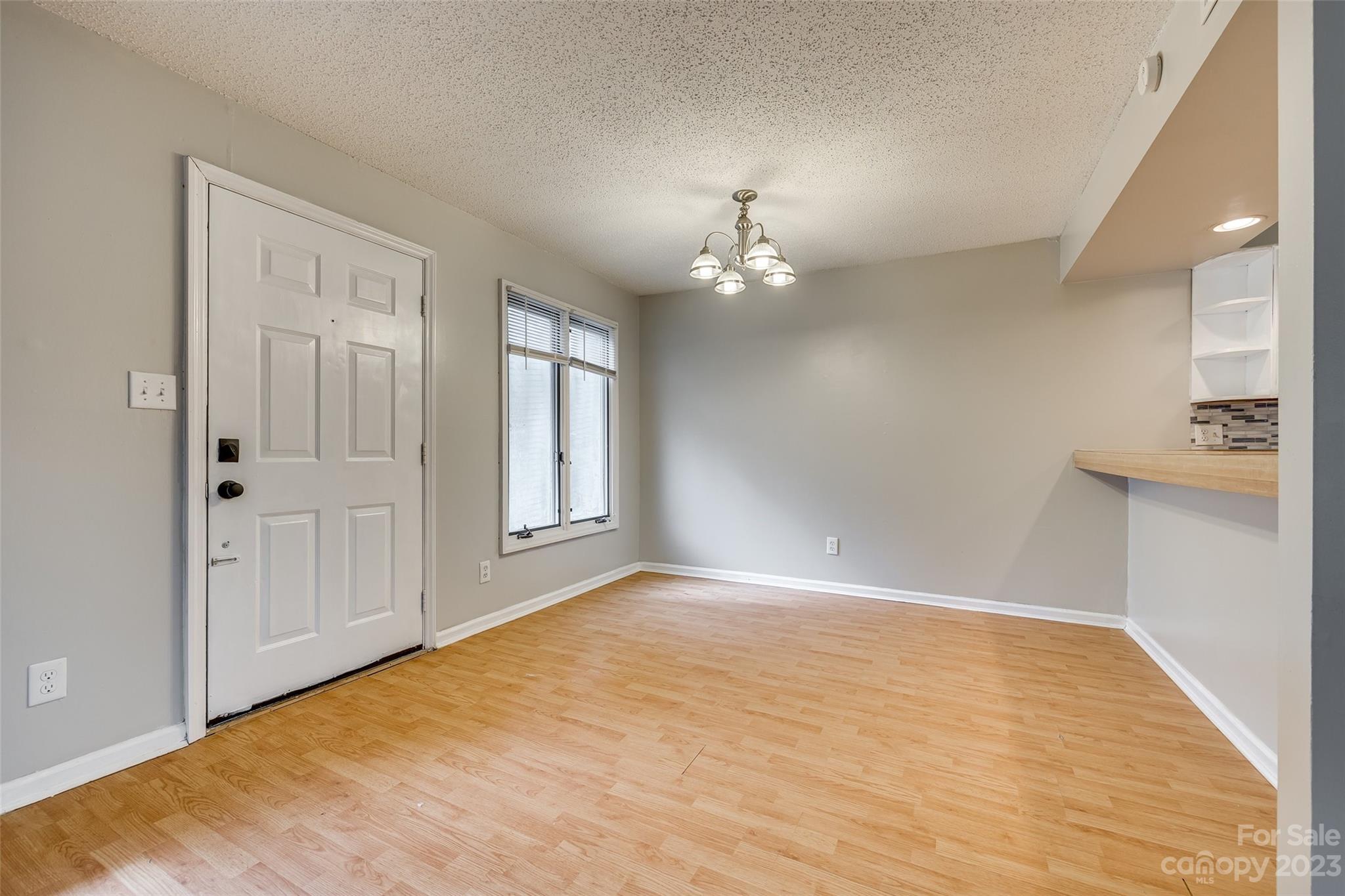 North Hampton Condos - Residential