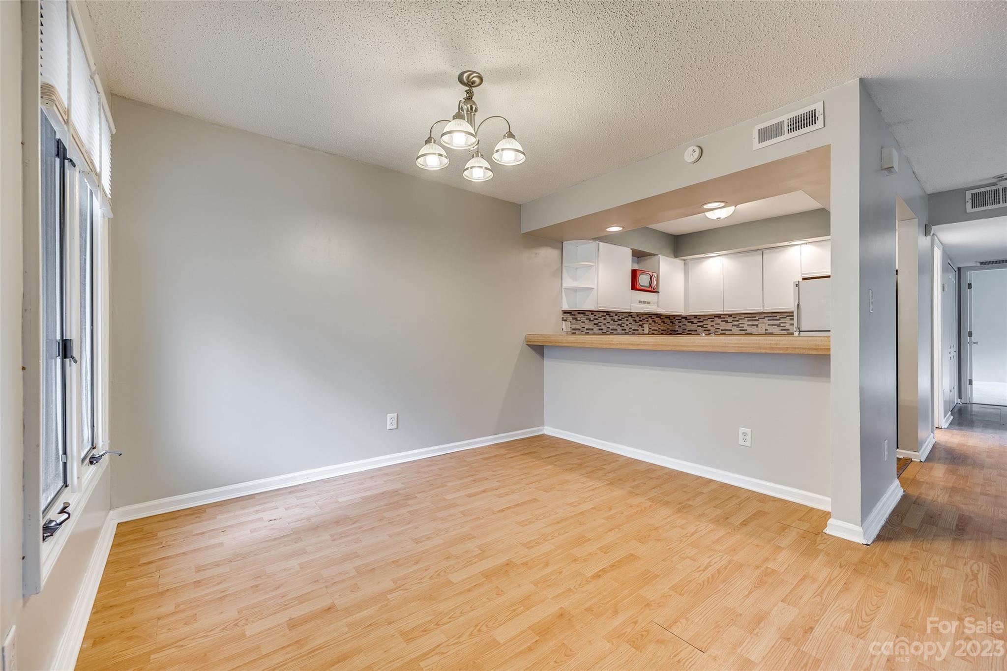 North Hampton Condos - Residential