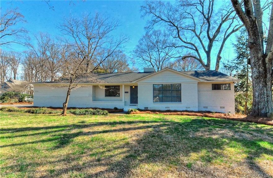 Great 3 Bedroom 2 Bathroom Ranch House in Cotswold with a Huge 1/2 acre Yard, Big Trees, a Screened-In Porch and Fenced-In Area for your Fur-Baby to play! Charm and Character, Hardwood Floors, Fireplaces and More! Quick and Easy Walk to Shopping, Restaurants and Groceries, Conveniently Located.