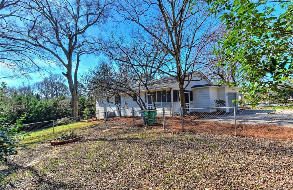 Cotswold - Residential Lease