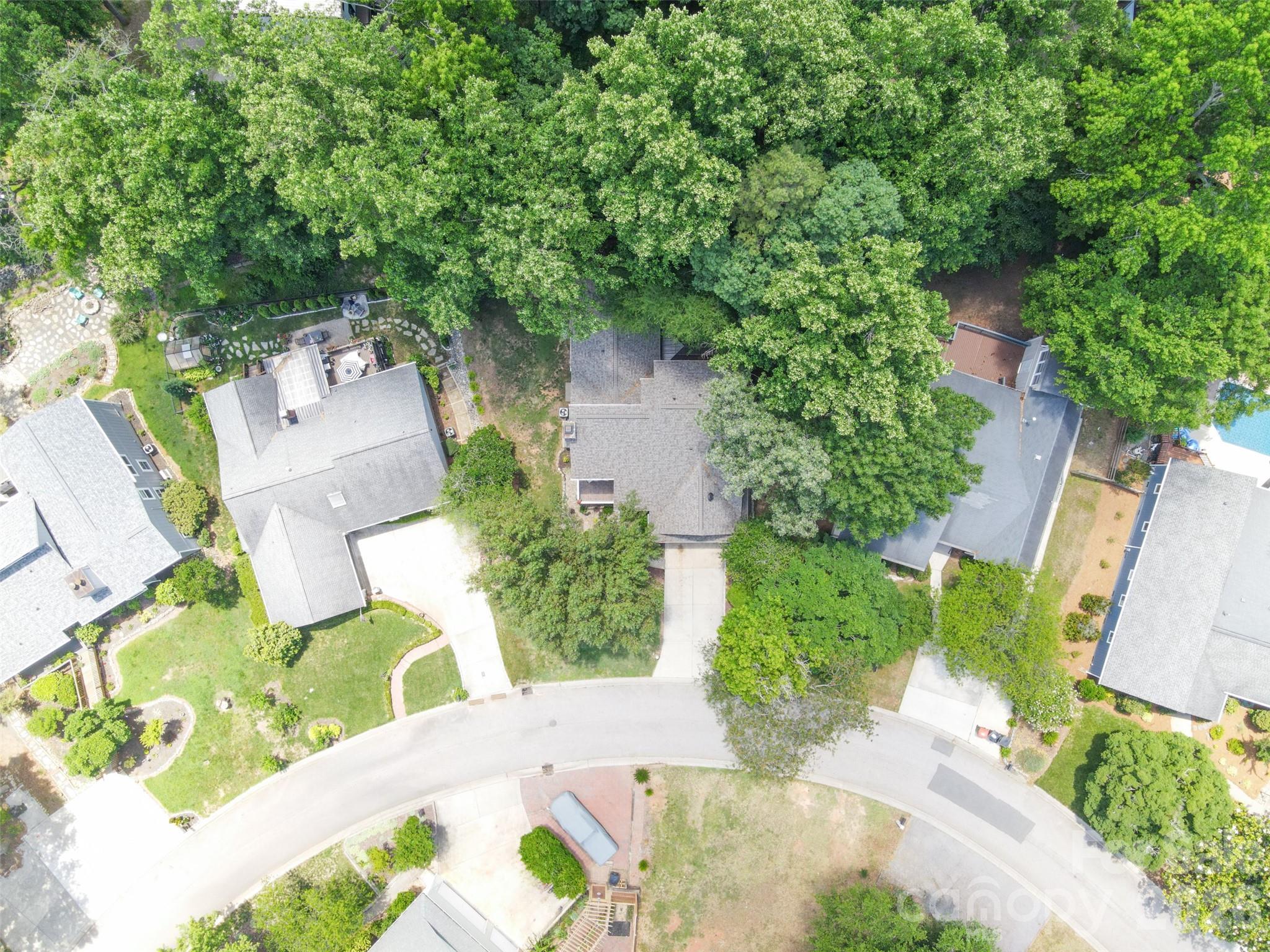 Tega Cay - Residential