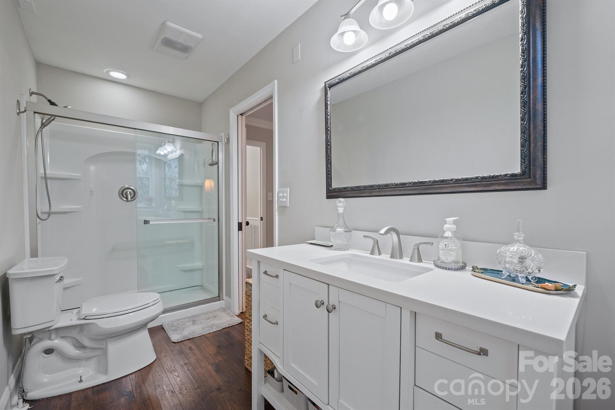 Tega Cay - Residential
