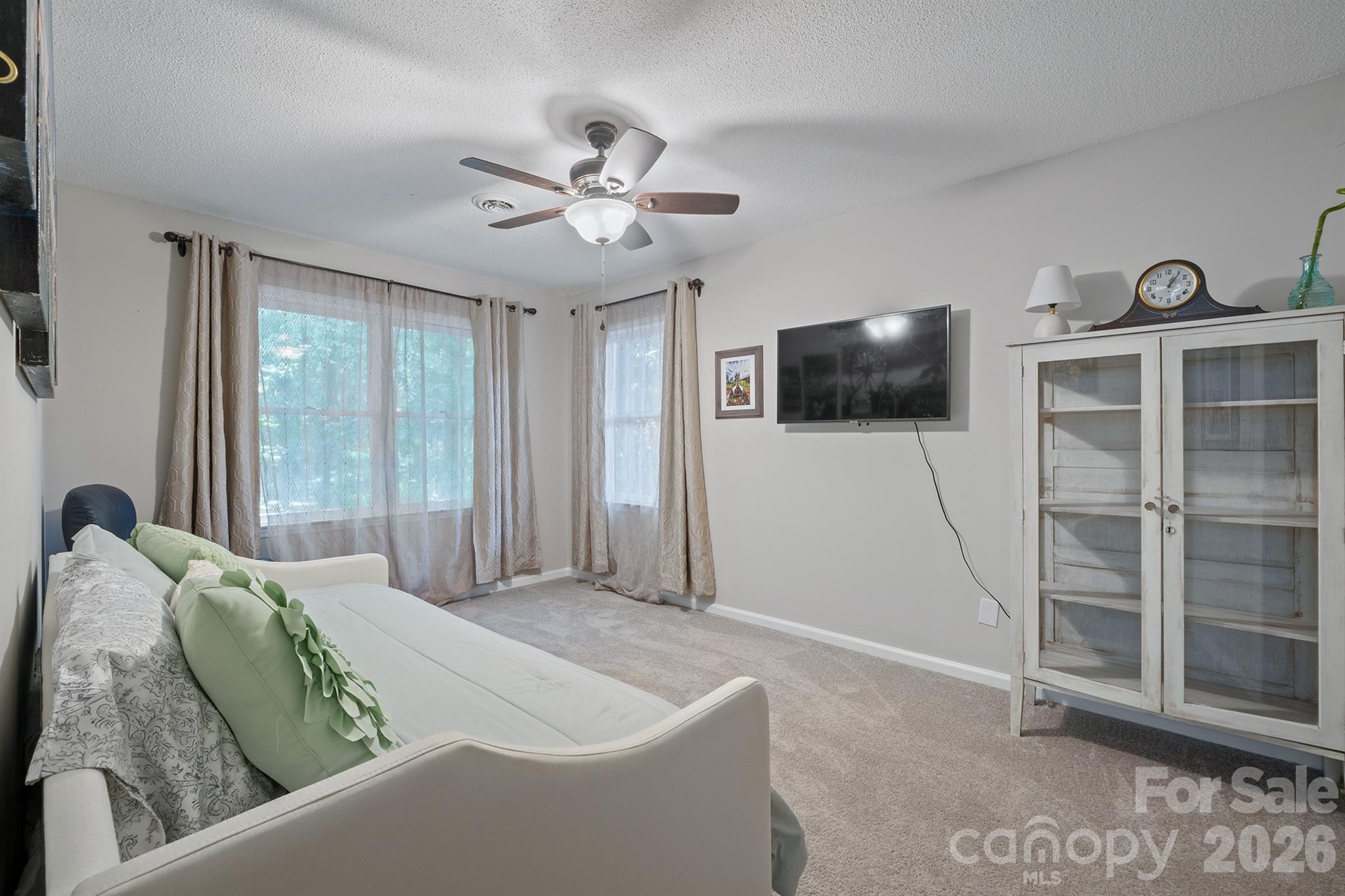 Tega Cay - Residential