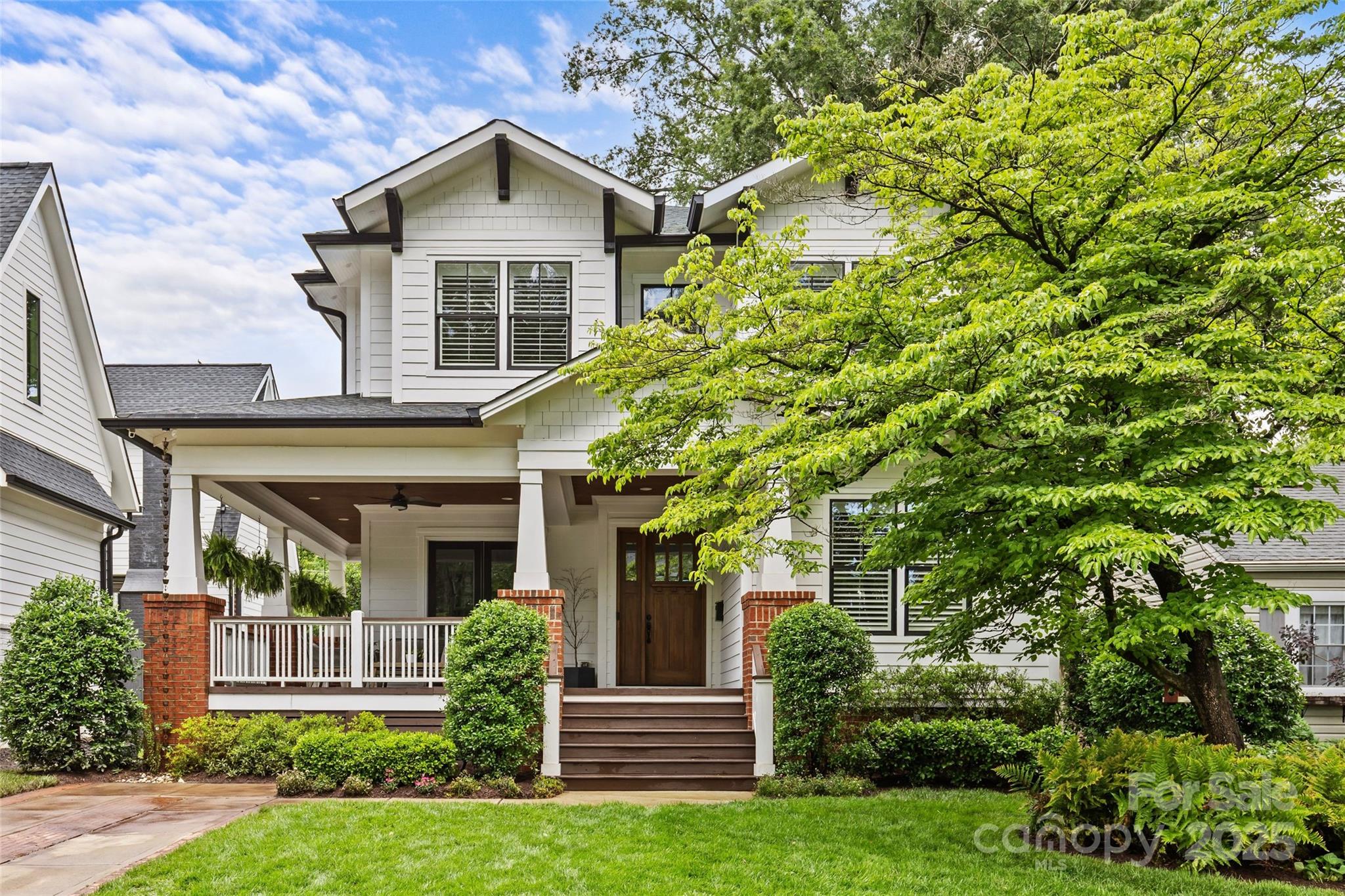 2615 Chesterfield Avenue