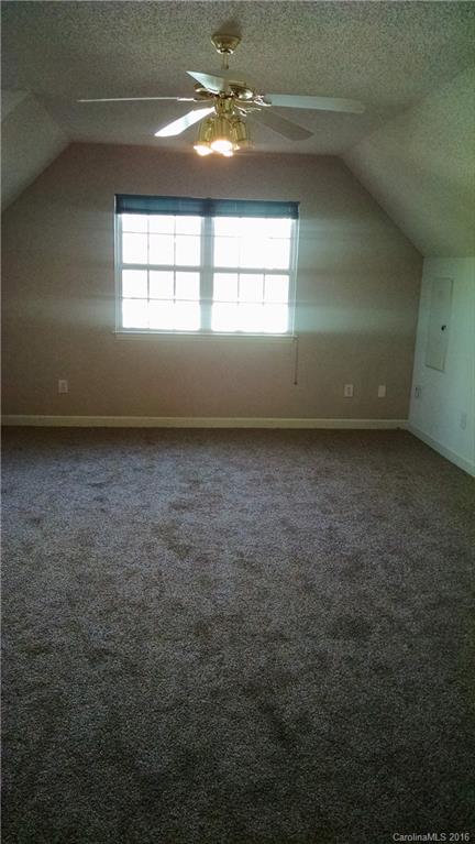 Country Woods East - Residential