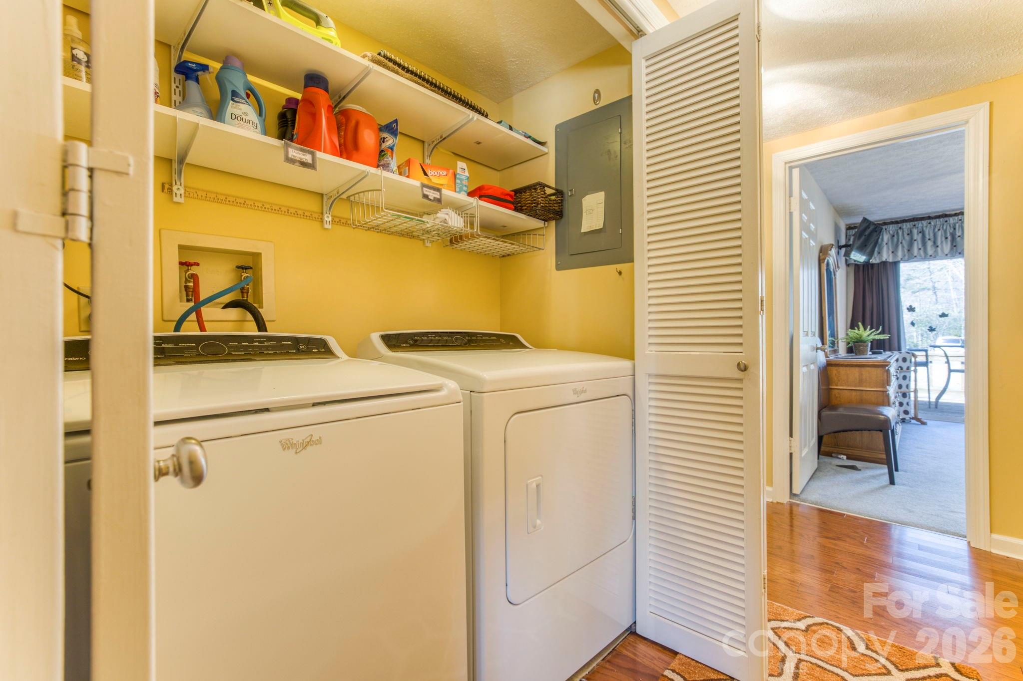 Toxaway Views Condominiuns - Residential