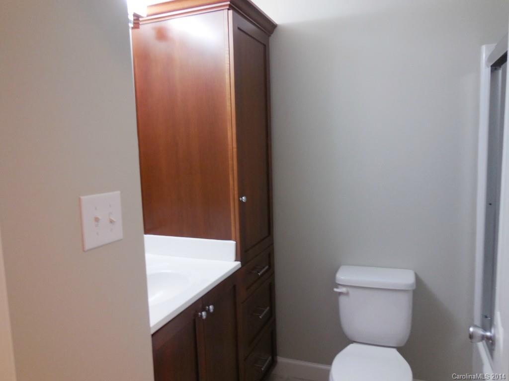 Shadow Lake - Residential Lease