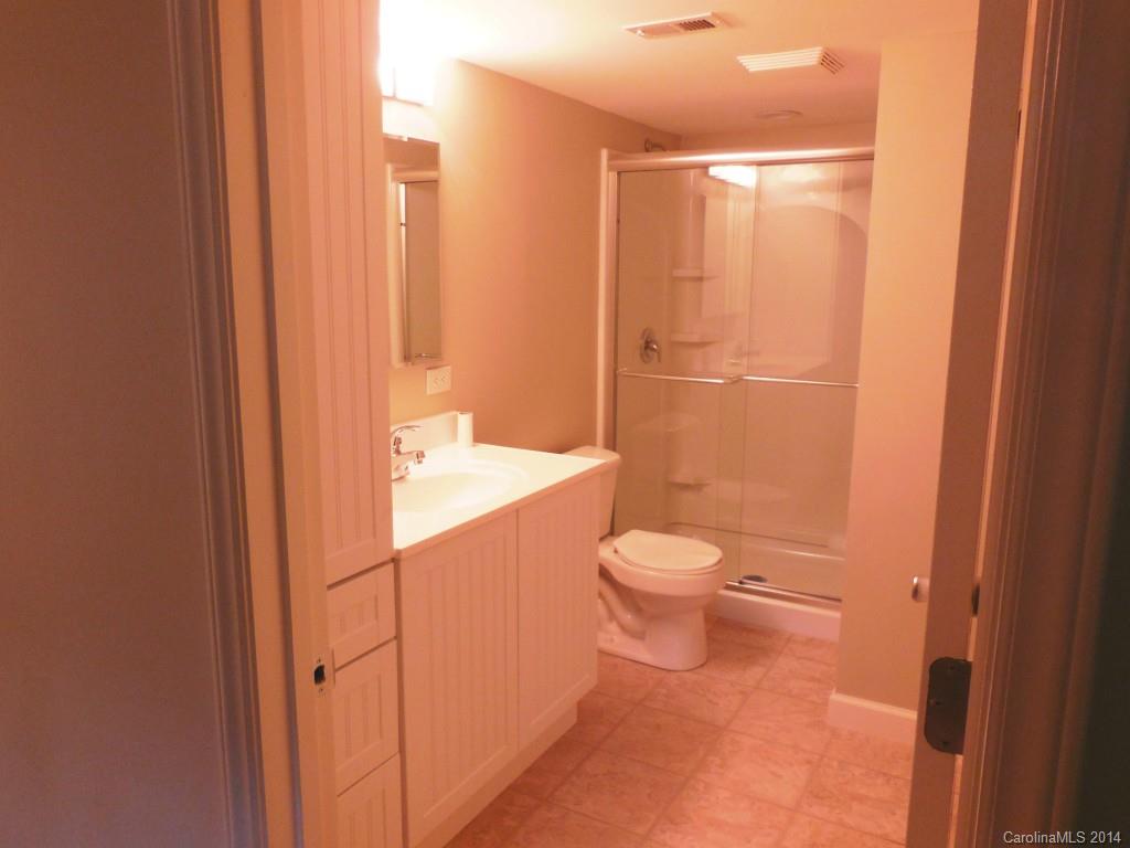 Shadow Lake - Residential Lease