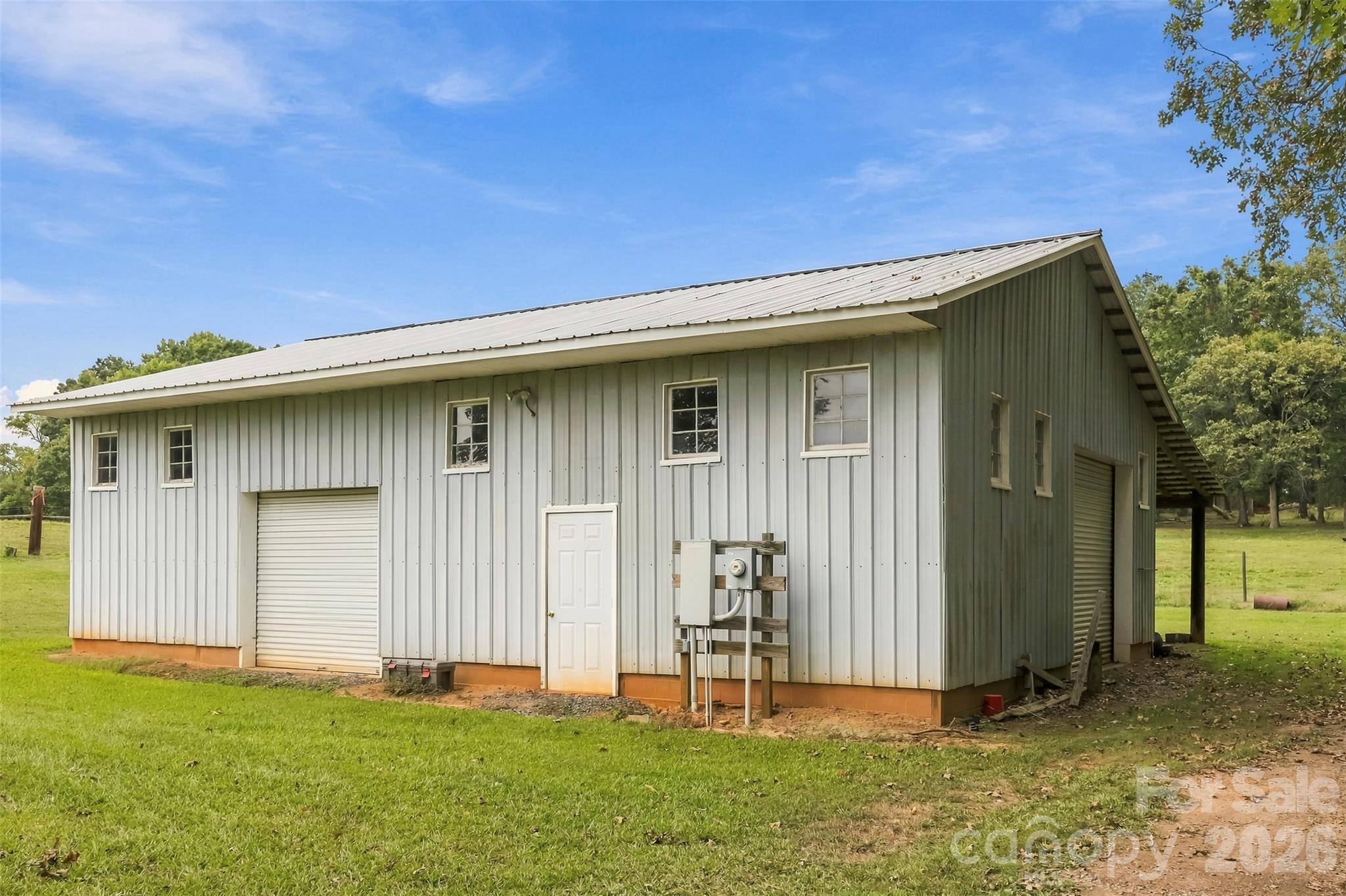 221 Lee Black Road