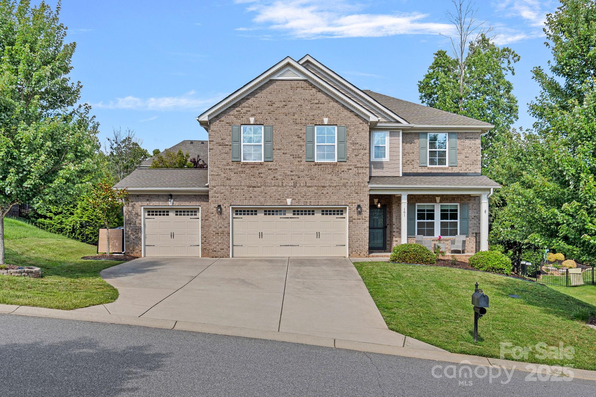 161 Oxford Drive
