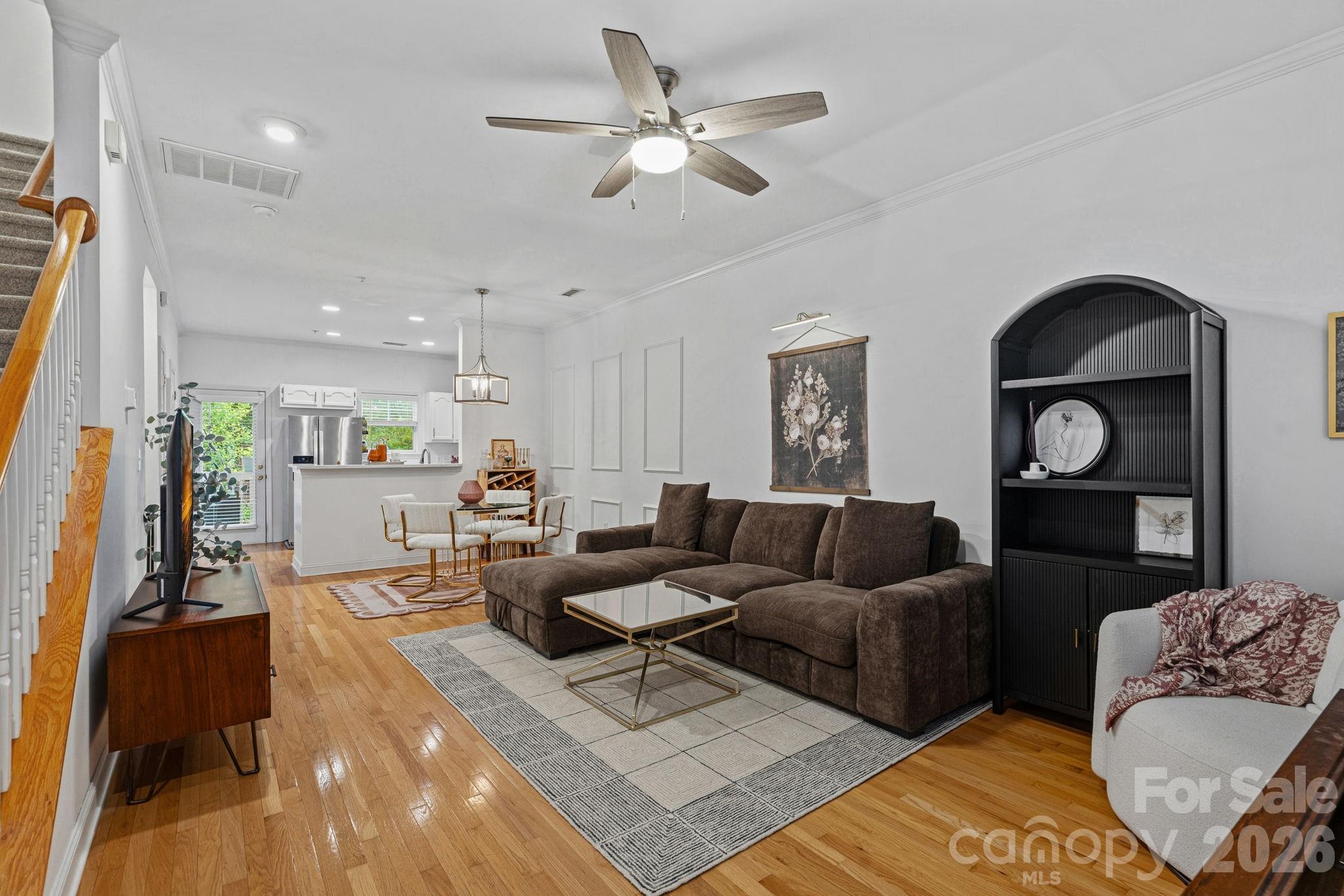 222 S Torrence Street 80