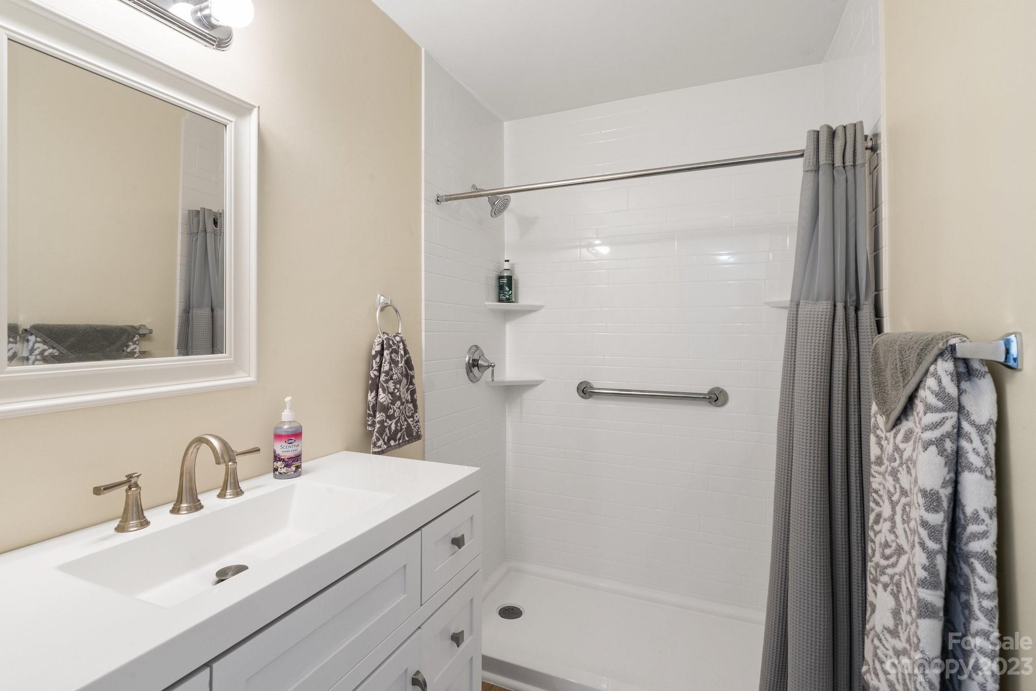 Sharon South - Residential